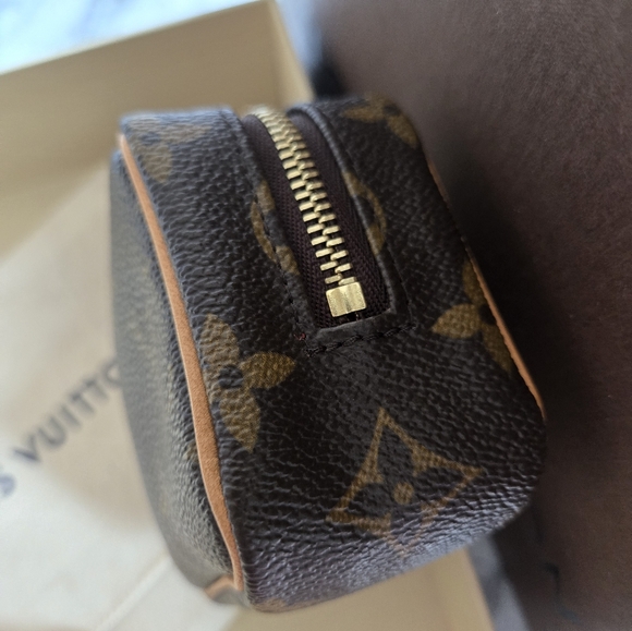 Louis Vuitton Wapity - Picture 5 of 16